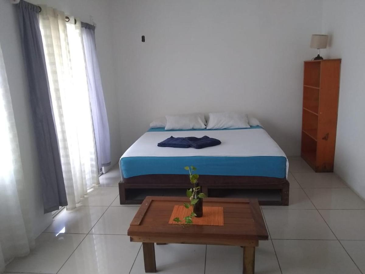 Brisamar Guesthouse Пуэрто-Эскондидо Экстерьер фото