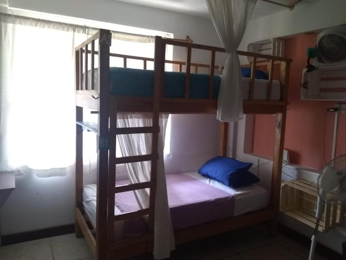 Brisamar Guesthouse Пуэрто-Эскондидо Экстерьер фото